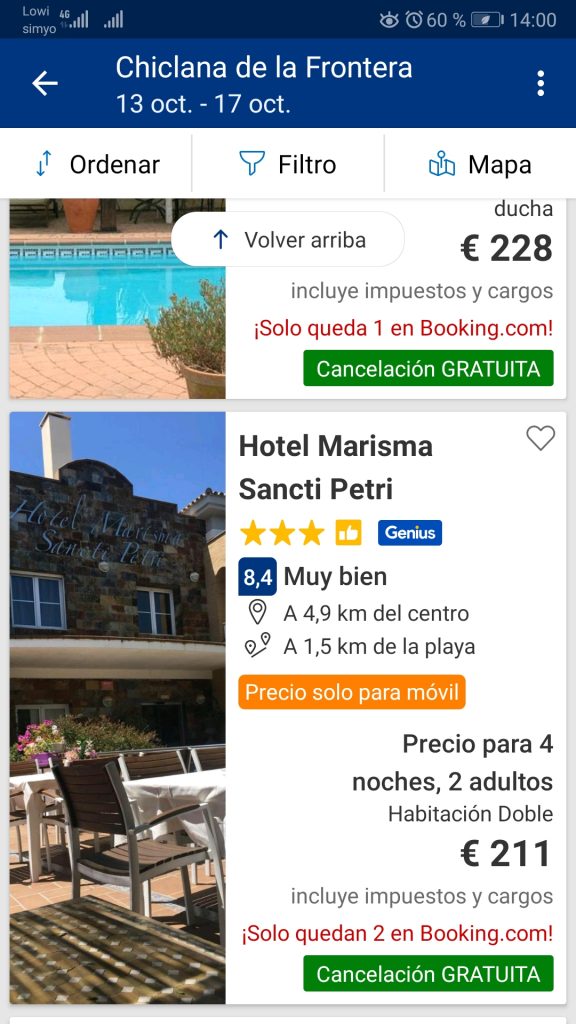 Pantallazo de booking.com donde se ve un alojamiento con descuento especial para dispositivos móviles